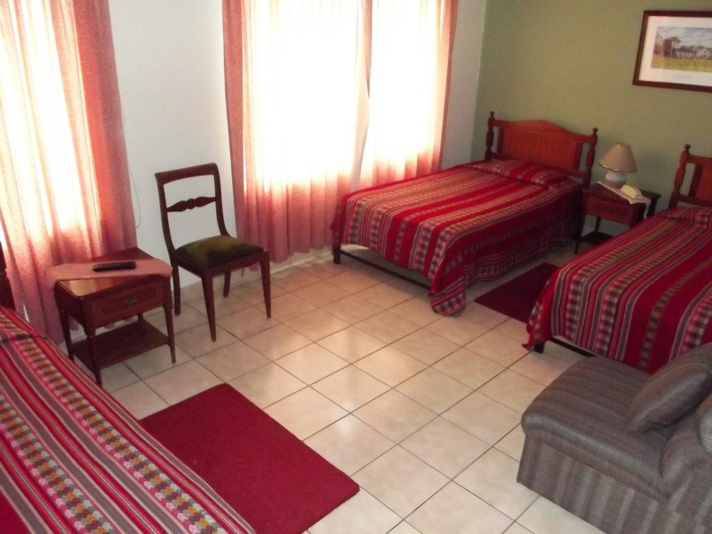 Hostal Gemina Lima Kültér fotó