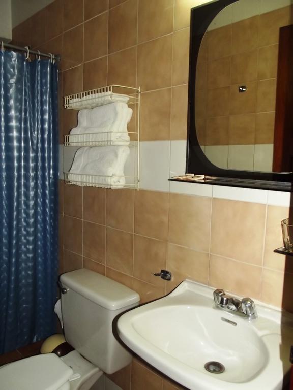 Hostal Gemina Lima Szoba fotó