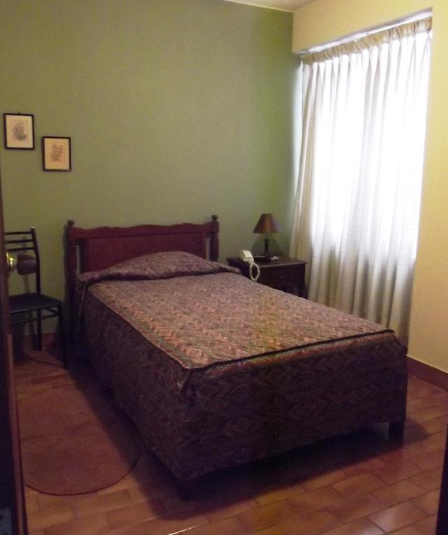 Hostal Gemina Lima Szoba fotó